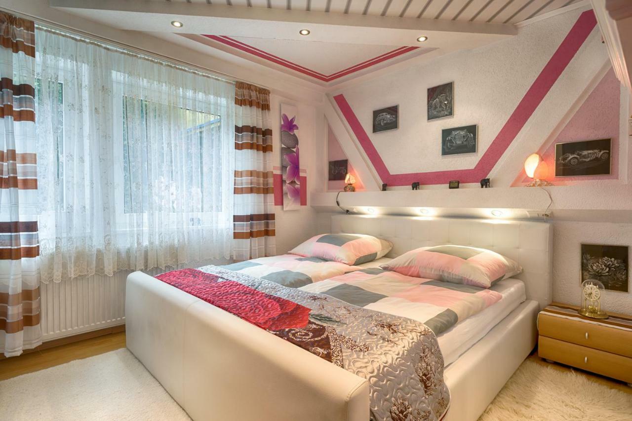 Ferienhaus Haus Herzog Титизее-Нойщат Екстериор снимка
